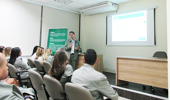 O colaborador Diogo Terra explica sobre suas atividades