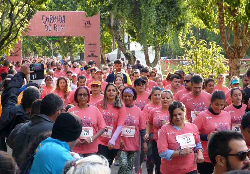 Mais de 3 mil pessoas participaram da prova, um recorde na cidade 
