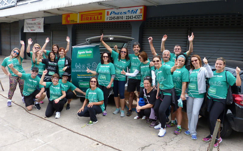Amigos do movimento participaram da caminhada no circuito da Avenida Barão do Rio Branco