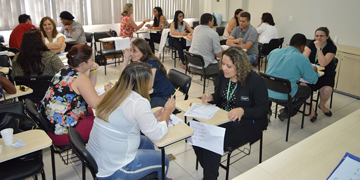 Dinâmicas variadas foram implementadas durante a oficina