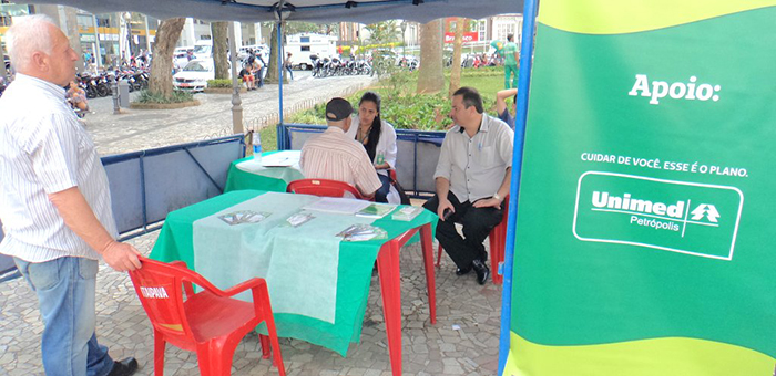 A equipe Unimed Petrópolis participativa no evento.