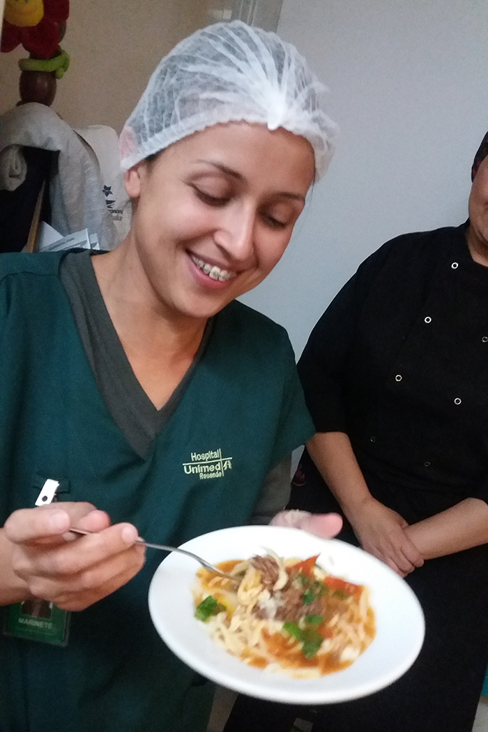 A técnica Marinete fez a prova da dieta livre 