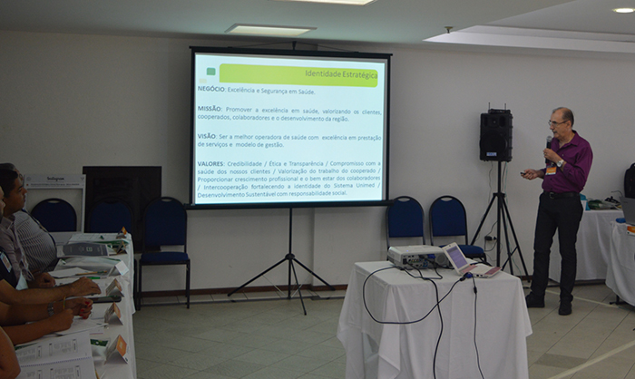 Dr. Emilson enfatiza prioridades do planejamento estratégico