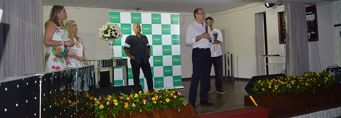 Dr. Emilson agradece aos colaboradores por mais um ano de dedicação