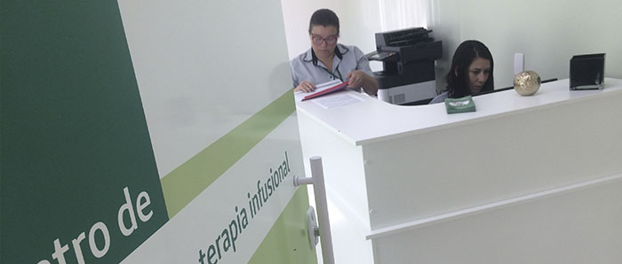 O Recurso Próprio possui recepção exclusiva para atendimento aos clientes em tratamento no Centro de Oncologia e Terapia Infusional da Unimed Petrópolis 
