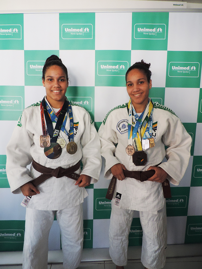 As irmãs gêmeas Thayane e Thayná garantem vaga no campeonato europeu 