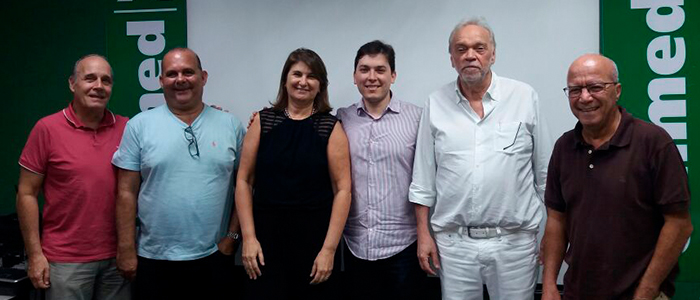 Diretoria e novos membros do Conselho Fiscal (Dr. M+írcio, Dr. +ülvaro, Dra. S+¦nia, Dr. Ricardo, Dr. F+íbio e Dr. Alcendino