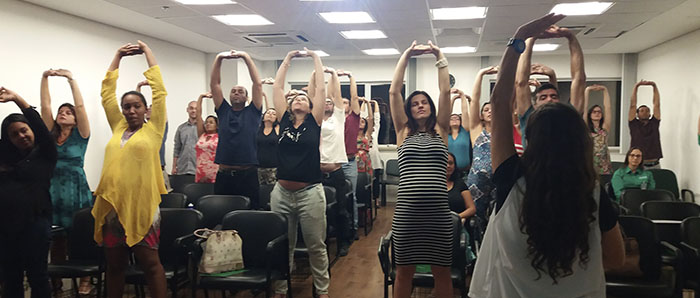 Turma participou de alongamento no primeiro dia 
