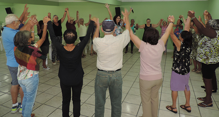 Dança e canto fecham mais um encontro de sucesso