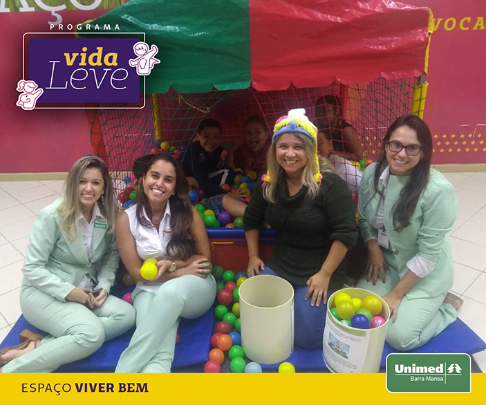 As profissionais do Espaço Viver Bem realizaram atividades divertidas com as crianças