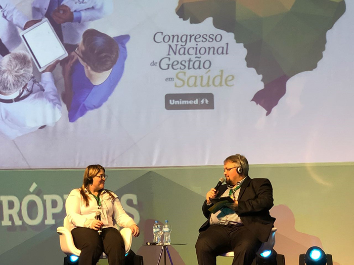  O presidente da Unimed Petrópolis, Rafael Gomes de Castro, discursou sobre o tema “Nova forma de se relacionar com os fornecedores” e foi moderador do  Congresso Nacional de Gestão em Saúde  