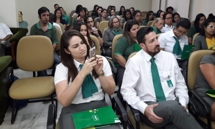 Participantes da oficina de Atendimento