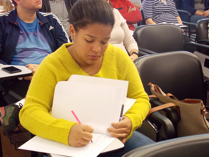 Cinara se surpreendeu: “A questão da cólica, por exemplo, nem sempre tem a ver com a alimentação” 