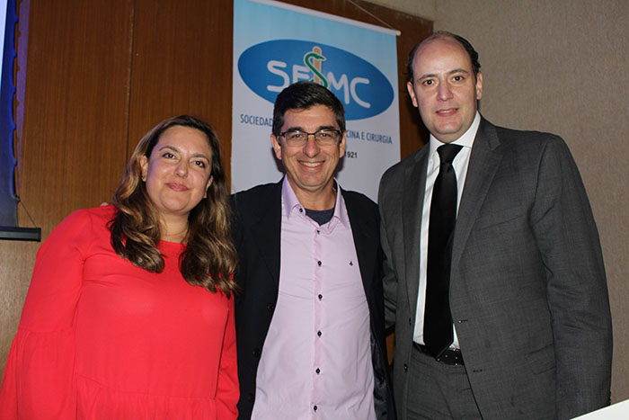  Palestrantes junto do Presidente da Unimed Campos