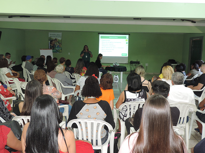 Michelle fala das atividades físicas mais indicadas para evitar a osteoporose 