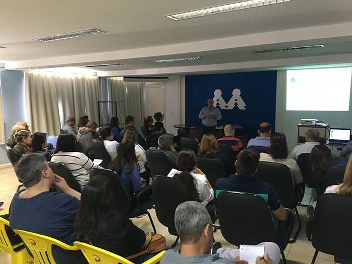   Médicos cooperados da Unimed Petrópolis aprovaram o curso realizado