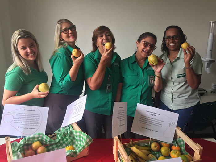  Quitandinha fez sucesso e distribuiu mais de 250 frutas em três dias