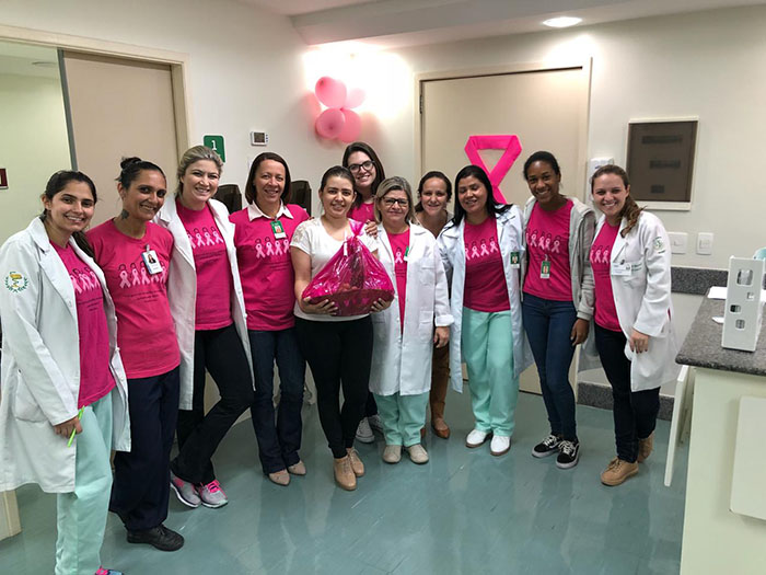  A equipe da oncologia incentivou a adoção de hábitos saudáveis junto às pacientes e funcionárias