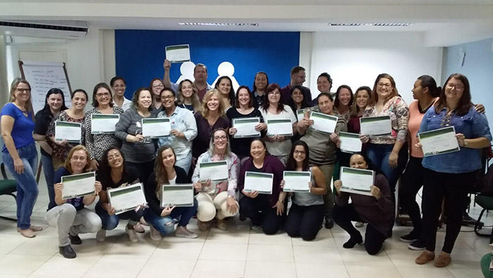  Ao todo 56 colaboradores participaram do curso que buscou o fortalecimento das equipes de atendimento