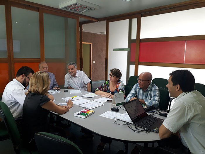 Reunião do grupo com a diretoria