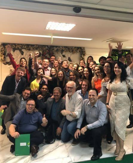 A turma do curso do Programa Nacional de Desenvolvimento de Mercado. 