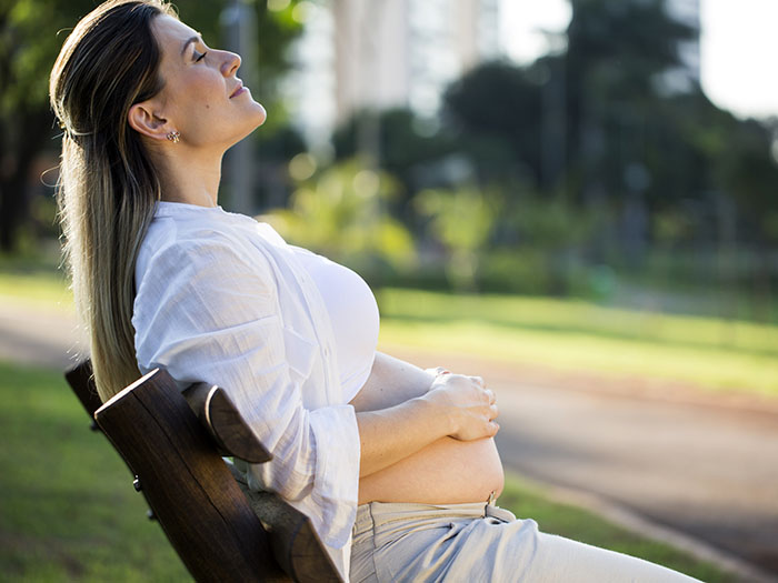 Grávidas devem usar repelente e evitar maior exposição 