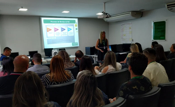 Colaboradores participam de mais um ciclo de atualização regulatória