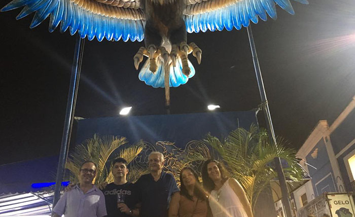 O grupo de cooperados que visitou a Portela se encantarem com as belezas do samba enredo em homenagem a Clara Nunes