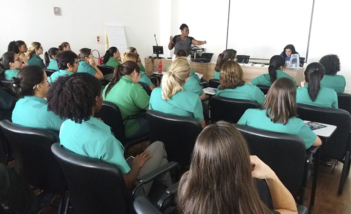  Auditório cheio para ouvir dicas de como conquistar qualidade de vida