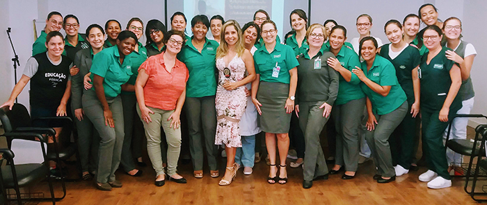 Delegada Mônica Areal explicou sobre feminicídio e perfil do agressor