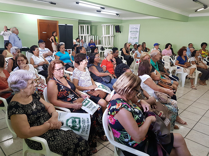 Encontro propôs mostrar os benefícios da dança para a saúde