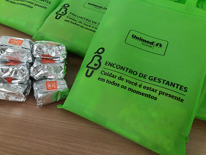 Todas as mamães receberam brindes e participaram de sorteio