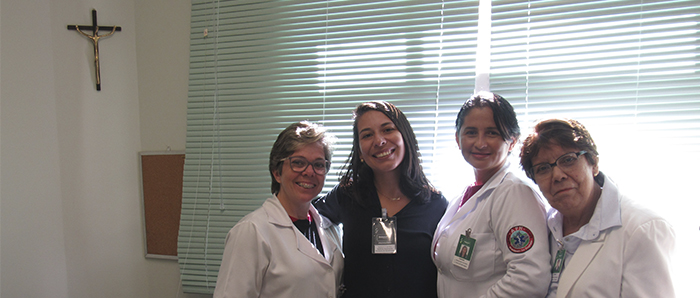 A equipe de vacinação liderada pela cooperada Rosane Maria Depoli das Neves