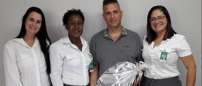 A nutricionista Renata Freitas, a enfermeira Kizzany Silva, Paulo Freitas e a enfermeira Inês Carvalho