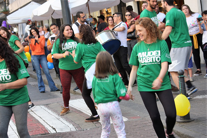  A diversão tomou conta de adultos e crianças na ação do Mude 1 Hábito durante o Dia C