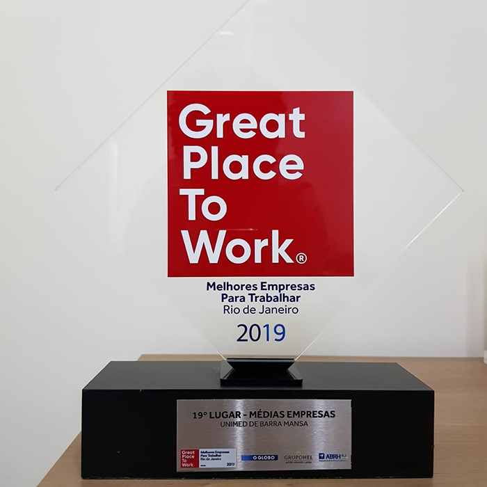 Unimed Barra Mansa recebe prêmio e fica em 19º lugar nas Melhores Empresas para Trabalhar no Rio de Janeiro