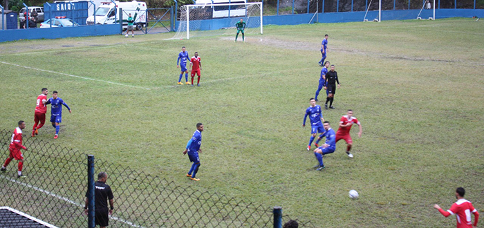 Jogo de estreia do Serrano com gol do Marcelo Cabral contra o América