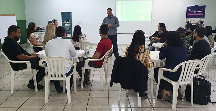 Capacitações aprimoram trabalho realizado pelos colaboradores