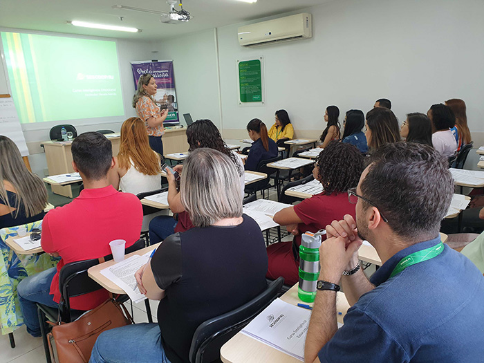 Capacitações aprimoram trabalho realizado pelos colaboradores