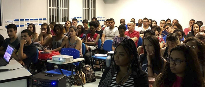  Palestra na FAETEC 2