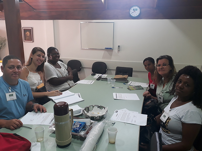  Novos colaboradores do mês de janeiro são recepcionados para integração na empresa. 