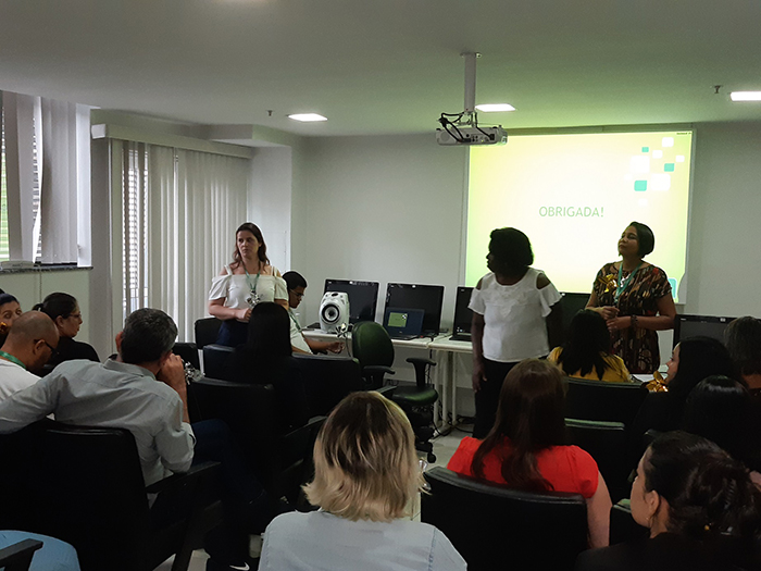 Colaboradores elogiaram o trabalho e contribuíram com as próprias experiências 