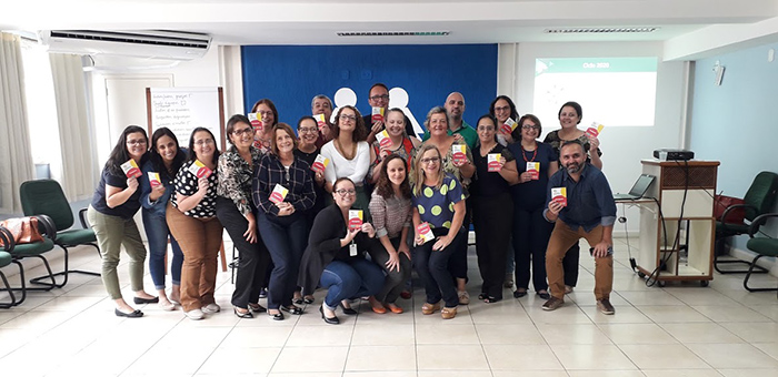  Líderes ganharam um passaporte para registrar a presença nos treinamentos de liderança.